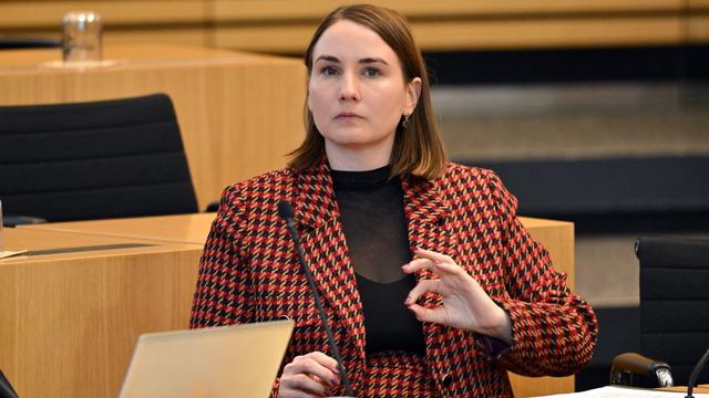 Klinik-Sparpaket: Schenk zu Klinik-Sparpaket: Größter Schaden abgewendet