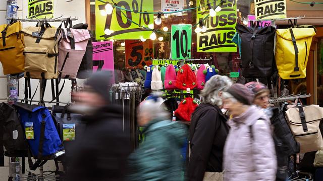 Konsumklima: Kauflaune rutscht am Jahresende auf einen Tiefpunkt
