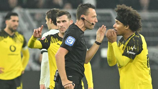 Fußball-Bundesliga: Khedira kritisiert Adeyemi für Wutanfall bei Auswechslung