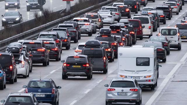 Verkehr: Vor Weihnachten wird es noch einmal voller auf den Straßen