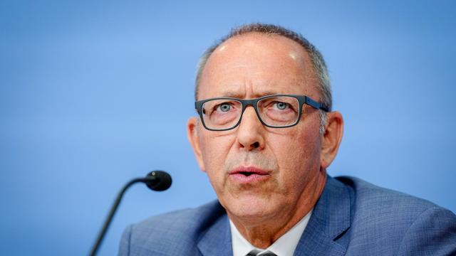 AfD: AfD mahnt Regierung ab - Innenministerium reagiert gelassen