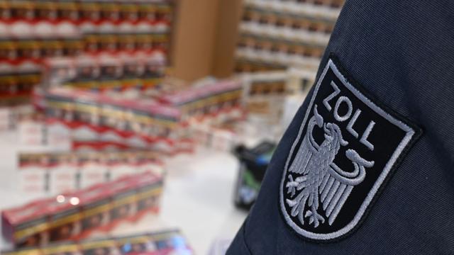 Kriminalität: Zoll stellt eine Million unversteuerte Zigaretten sicher