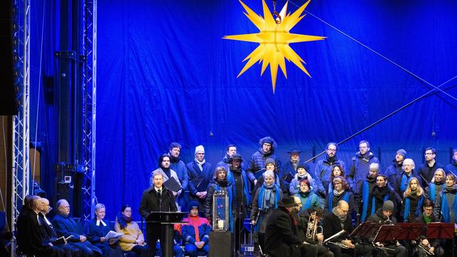 Vesper zum Weihnachtsfest: Ministerpräsident Kretschmer ruft zu Zusammenhalt auf