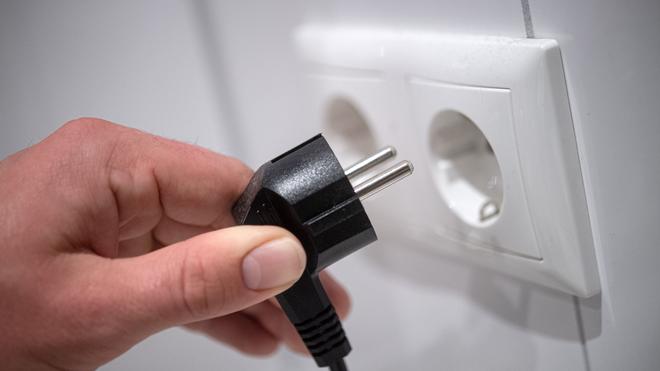 Unfälle: Der Unfall sorgte für Stromausfälle. (Symbolbild)