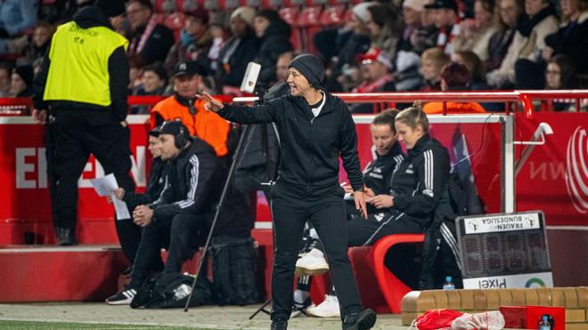 Bundesliga: Union-Trainerin Ailien Poese kann eine neue Spielerin begrüßen. (Archivbild)