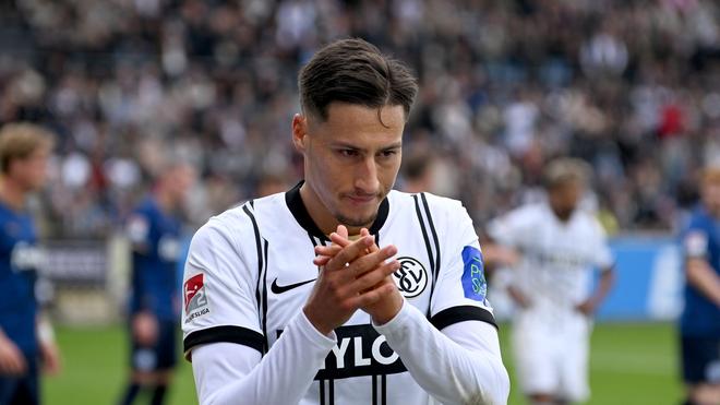 Fußball: Elversbergs Torjäger Younes Ebnoutalib soll unmittelbar vor einem Wechsel zu Eintracht Frankfurt stehen. (Archivbild)