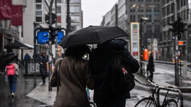 Wetterpaten: Viele Namen für Hoch- und Tiefdruckgebiete für 2026 stehen bereits fest. (Symbolbild)