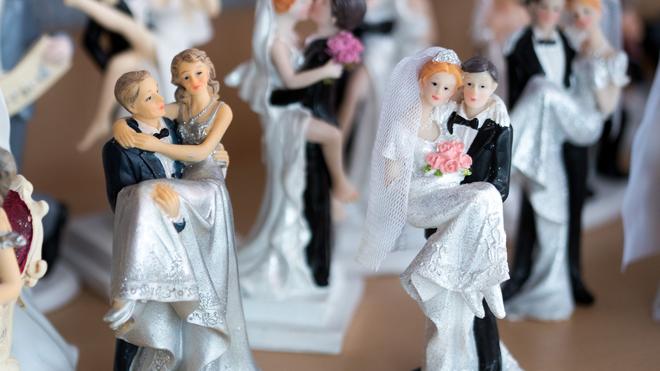 Wesel: Einem Brautpaar in Wesel wurden die Geschenke aus einem geparkten Auto gestohlen. (Symbolbild)