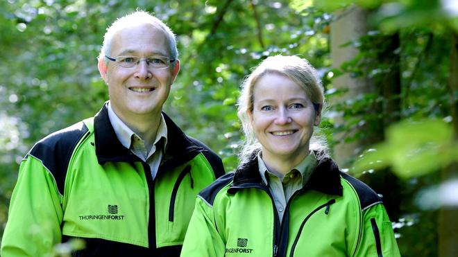 Landesforstanstalt: Corinna Geißler und Jörn Ripken bilden ab 1. Januar 2026 das neue Führungsduo der Thüringer Landesforstanstalt.