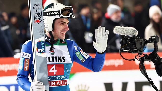 Skispringen: Timi Zajc wurde disqualifiziert.