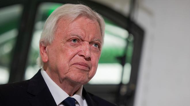 Gegen CDU-Fraktionschef: Volker Bouffier geht hart mit Jens Spahn ins Gericht. (Archivbild)