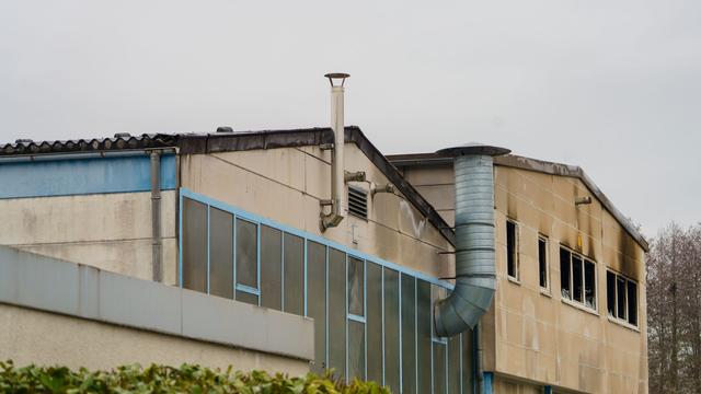 Millionenschaden: Mann stirbt bei verheerendem Feuer an Rauchvergiftung