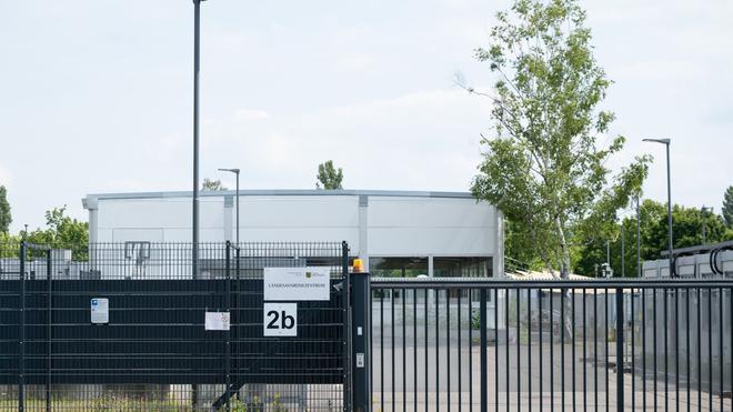 Migration: Das Landesausreisezentrum nahm im Juni den Betrieb auf. (Archivbild)