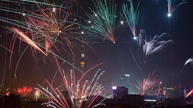 Jahreswechsel: Viele Menschen hoffen auf ein friedliches Silvester in Berlin (Archivbild).