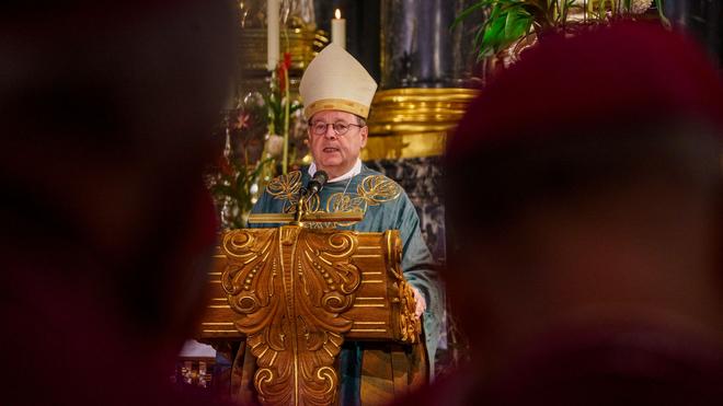 Jahreswechsel: Der Limburger Bischof Georg Bätzing, Vorsitzender der Deutschen Bischofskonferenz, wünscht sich mehr Zuversicht. (Archivbild)