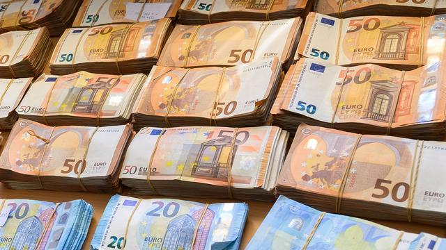 Parteienfinanzierung: Union sahnt bei Parteispenden ab - SPD hat das Nachsehen