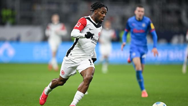 Millionen-Missverständnis: Elye Wahi verlässt Eintracht Frankfurt Richtung Nizza. (Archivbild)