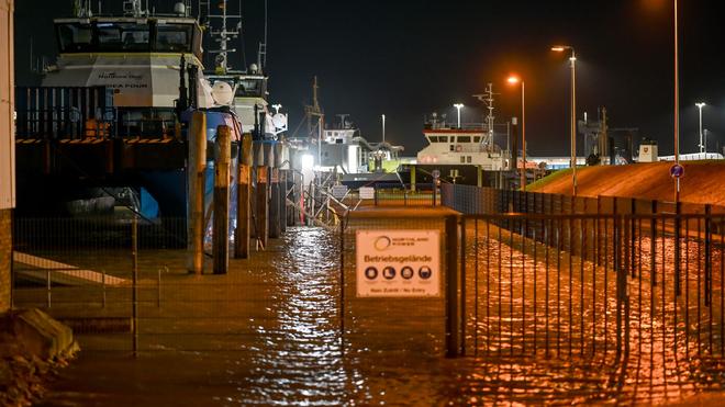 Wetter: Trotz Überschwemmungen gab es in Norddeutschland keine größeren Vorkommnisse.