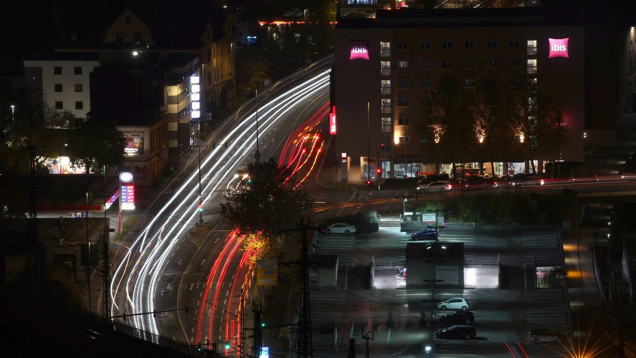 Verkehr: Kein Busverkehr wegen Schnees und Glätte in Würzburg