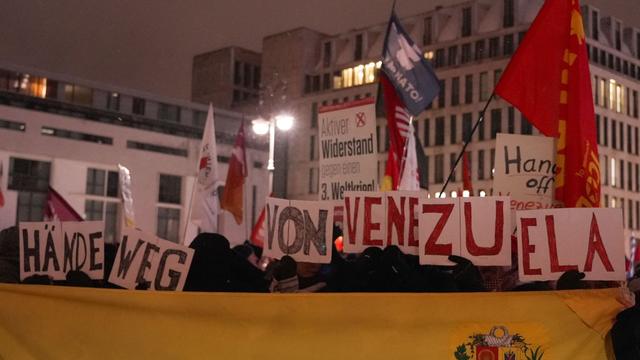 US-Angriff: Protest in Berlin gegen US-Aktion in Venezuela