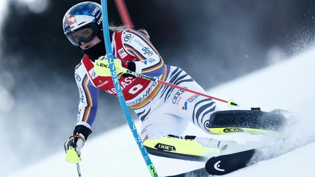 Alpiner Ski-Weltcup: Aicher in Top Ten - Shiffrins Siegeszug ist beendet