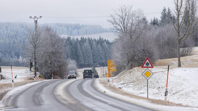 Verkehr: Kaum Unfälle bei Schnee und Glätte in Baden-Württemberg