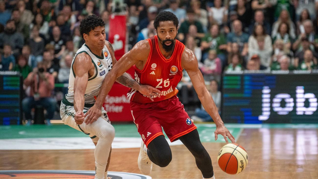 Basketball-Bundesliga: Krankheitsfall in Familie: Dinwiddie verlässt München