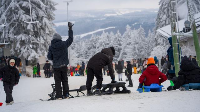 Wetter: "Ski und Rodel gut" - weiter Dauerfrost in Deutschland