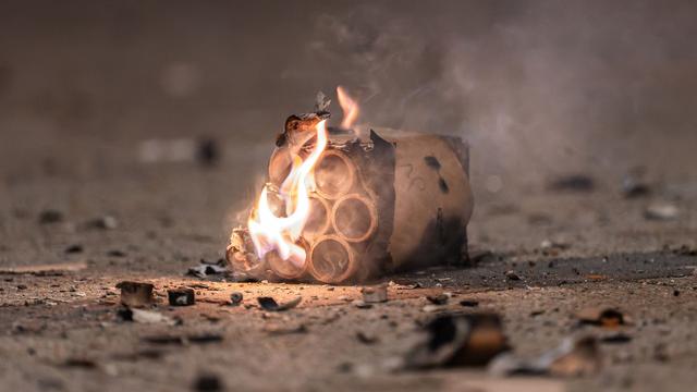 Silvester: Brand in Mehrfamilienhaus: Ursache wahrscheinlich Feuerwerk