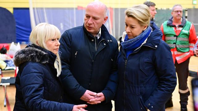 Stromausfall: Senatorin fordert Bundeshilfe bei Stromausfall-Ermittlungen