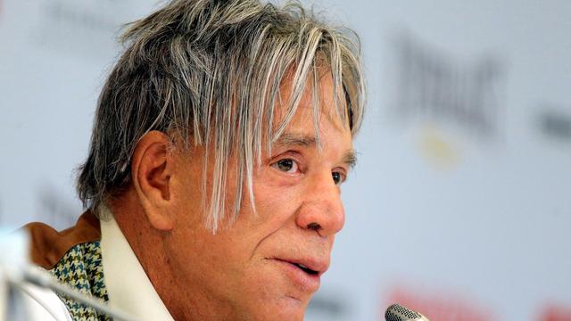 Mutmaßliche Hilfe: Mickey Rourke weist Spendenaufruf zurück: "Es ist peinlich"