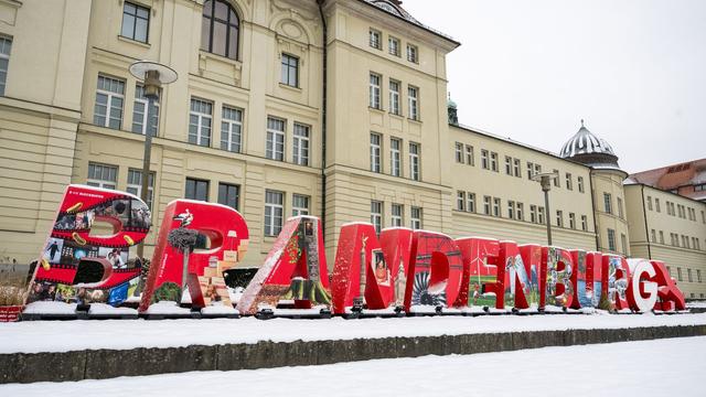 Vereine und Kommunen: Land will Bürokratie an den Kragen - Entwurf auf dem Weg