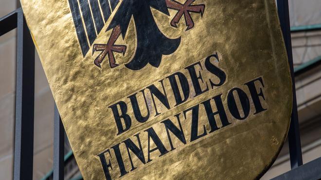 Steuern sparen mit Stellplatz: Der Bundesfinanzhof sieht keinen Verstoß gegen den Gleichheitsgrundsatz. (Archivbild)