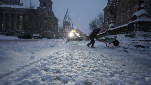 Unwetter im Norden: DWD warnt vor starken Schneeverwehungen im Norden