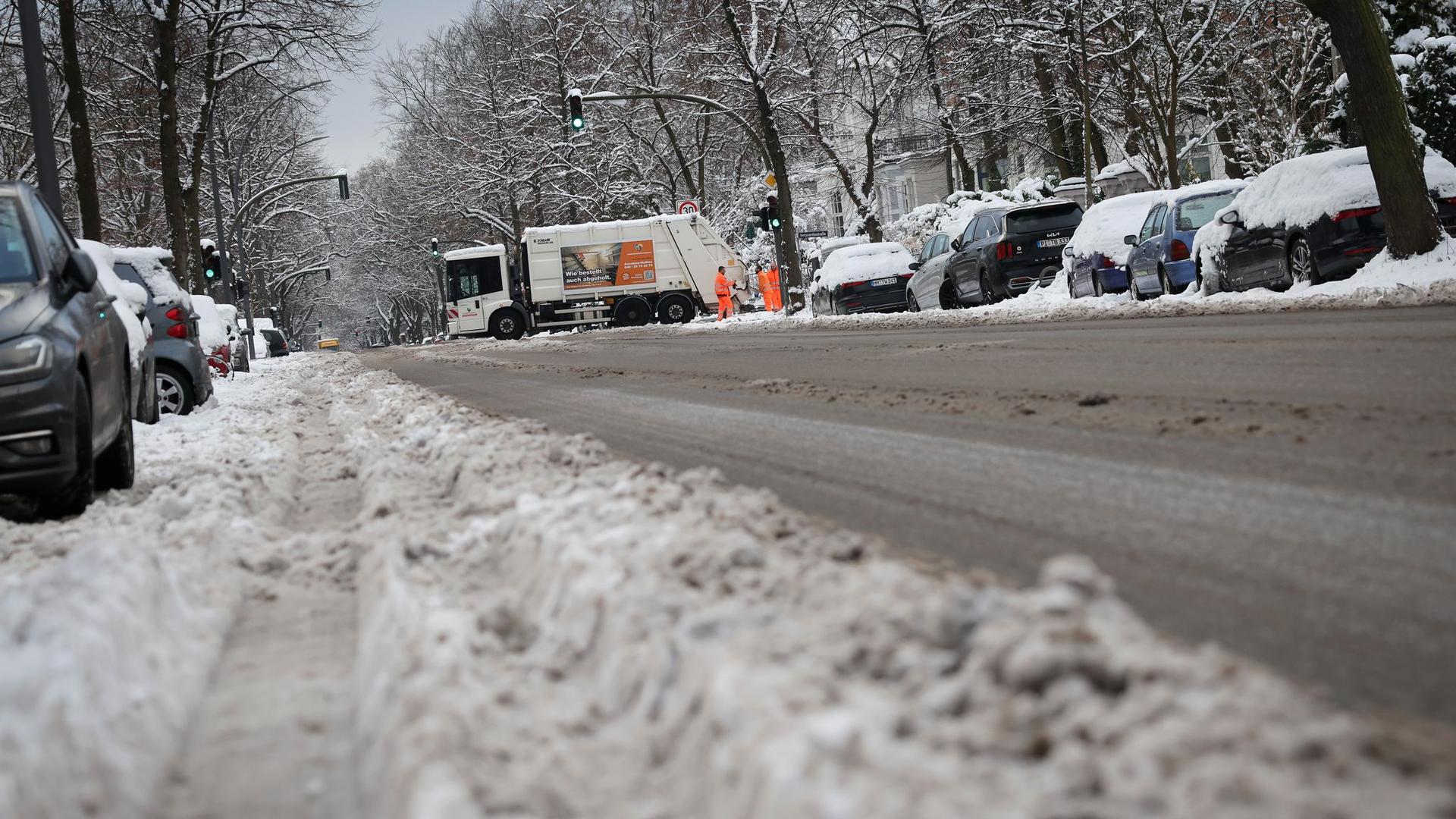 Wetter: Einschränkungen bei Hamburgs Müllabfuhr wegen Winterwetter