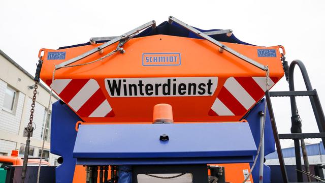 Winter in Norddeutschland: Kreis: Busunternehmen können Fahrten einstellen