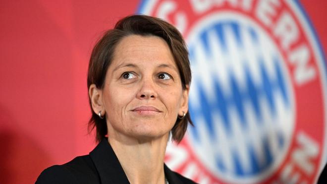 Frauenfußball: Frauenfußball-Direktorin Rech freut sich über eine neue Spielerin. (Archivbild)