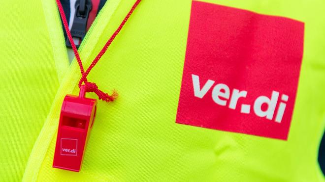 Tarifstreit: Verdi macht Druck im Tarifstreit und plant in Hannover Kundgebungen. (Symbolbild)