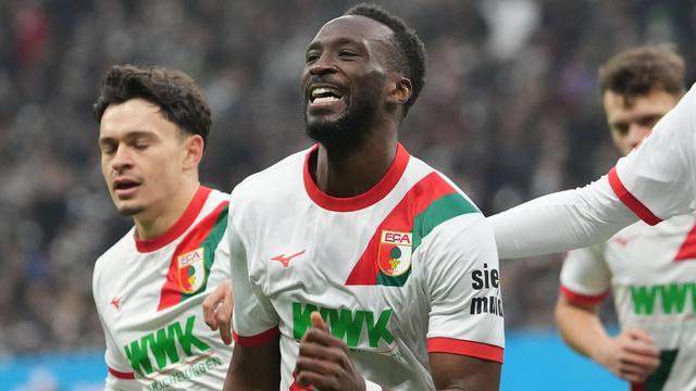 Fußball-Bundesliga: Augsburg lange ohne Verteidiger Matsima - Kommt ein Neuer?