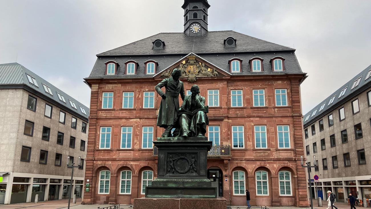 Kommunen: Hanau zieht positive Bilanz nach Start in die Kreisfreiheit