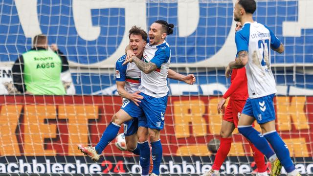 Fußball-Testspiele: Magdeburg schlägt Ulm im Test mit 4:2
