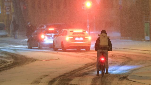 Verkehr: Schnee sorgt für zahlreiche Unfälle rund um Leipzig