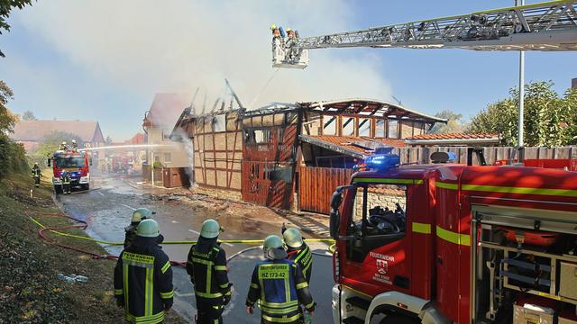 Häuser brennen nieder: Feuerwehr im Harz: Löschwasser fehlt in mehreren Orten