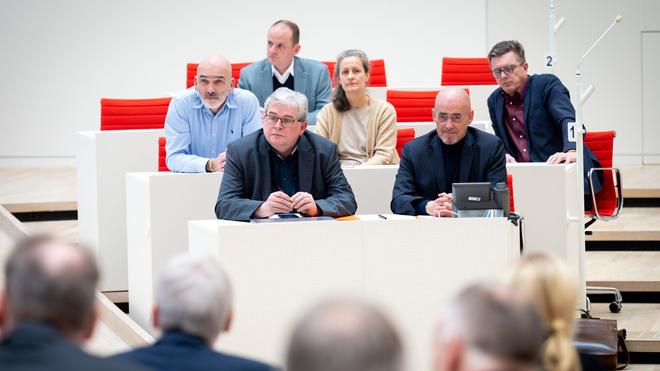 Erklärung der Fraktion: Die Reihen der BSW-Fraktion waren bei der Sondersitzung am Freitag schon stark ausgedünnt.