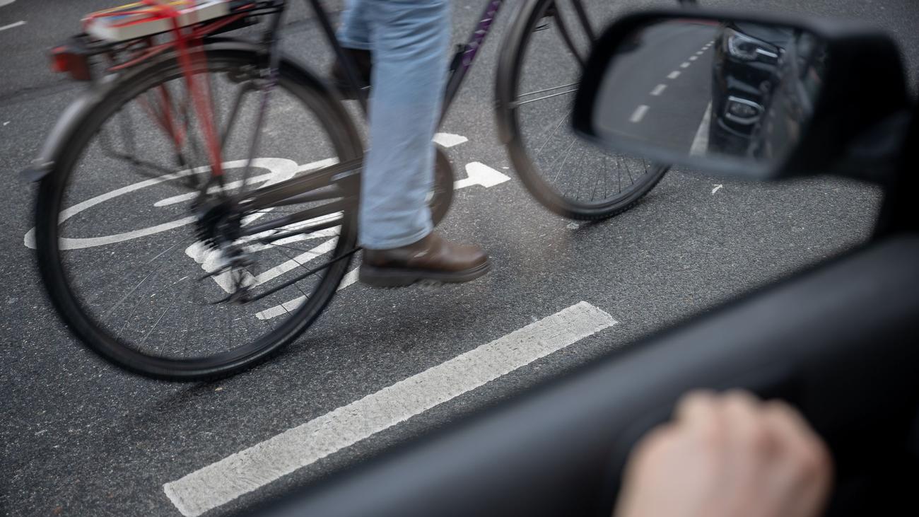 Verkehrsunfälle: Unfälle mit Autotüren: Das Risiko in Großstädten bleibt hoch