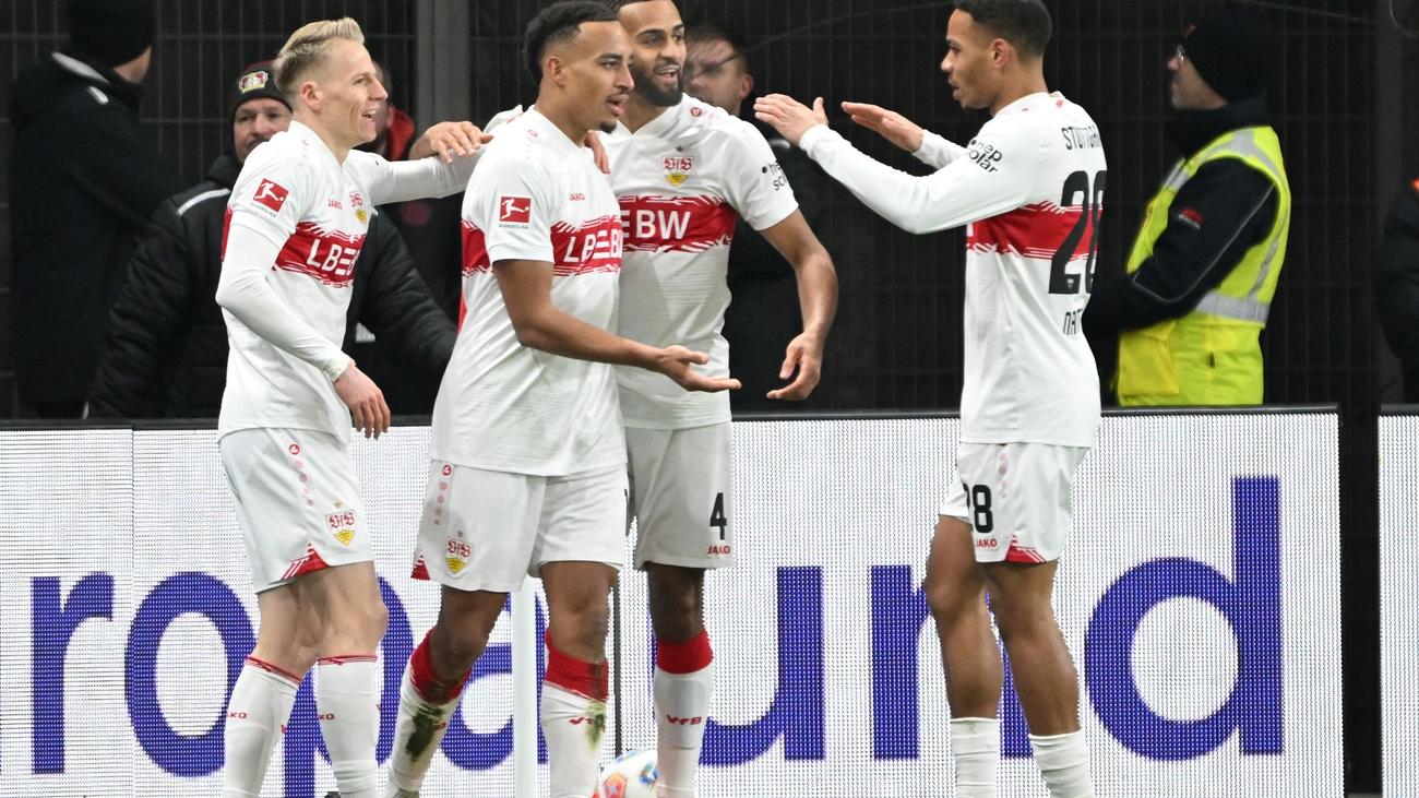 Fußball-Bundesliga: Winter-Wechsel ausgeschlossen: Leweling bleibt in Stuttgart