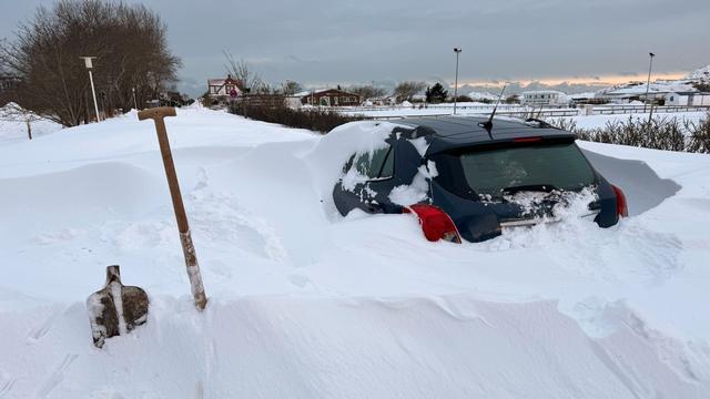 Verkehr: Zahlreiche Unfälle in Niedersachsen durch Schnee und Glätte