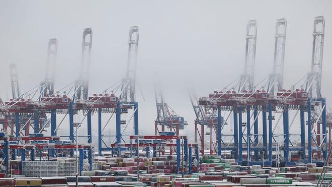 Hafenfinanzierung: Die CDU fordert mehr Bundesmittel zur Finanzierung der verteidigungsrelevanten Aufgaben des Hafens. (Archivbild)