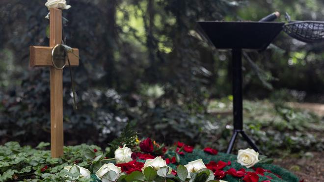 Zwischen Pietät und Prävention: Bei der Überführung verstorbener Menschen in ihre ausländische Heimat gibt es ein Spannungsfeld zwischen religiösen Vorschriften und kriminologischen Erwägungen. (Symbolbild)