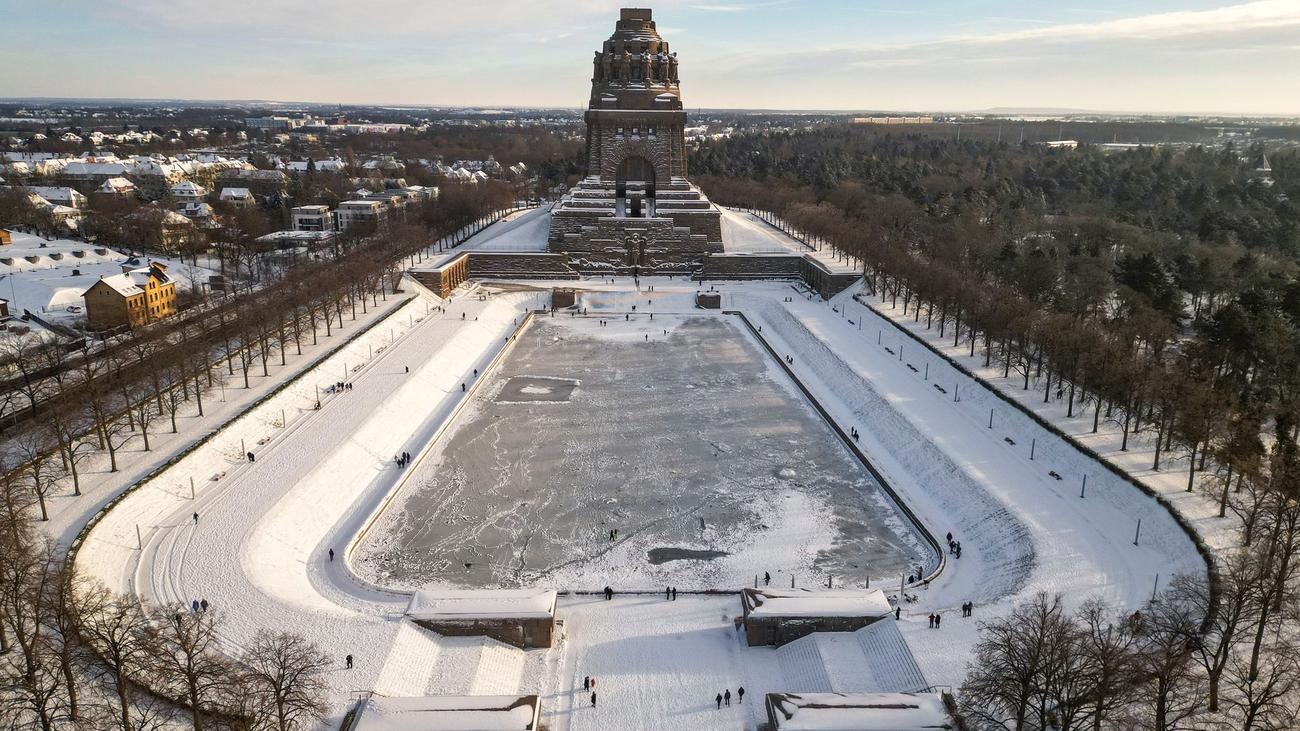 Winterwetter: Eisige Nacht und hohe Glatteisgefahr in Sachsen